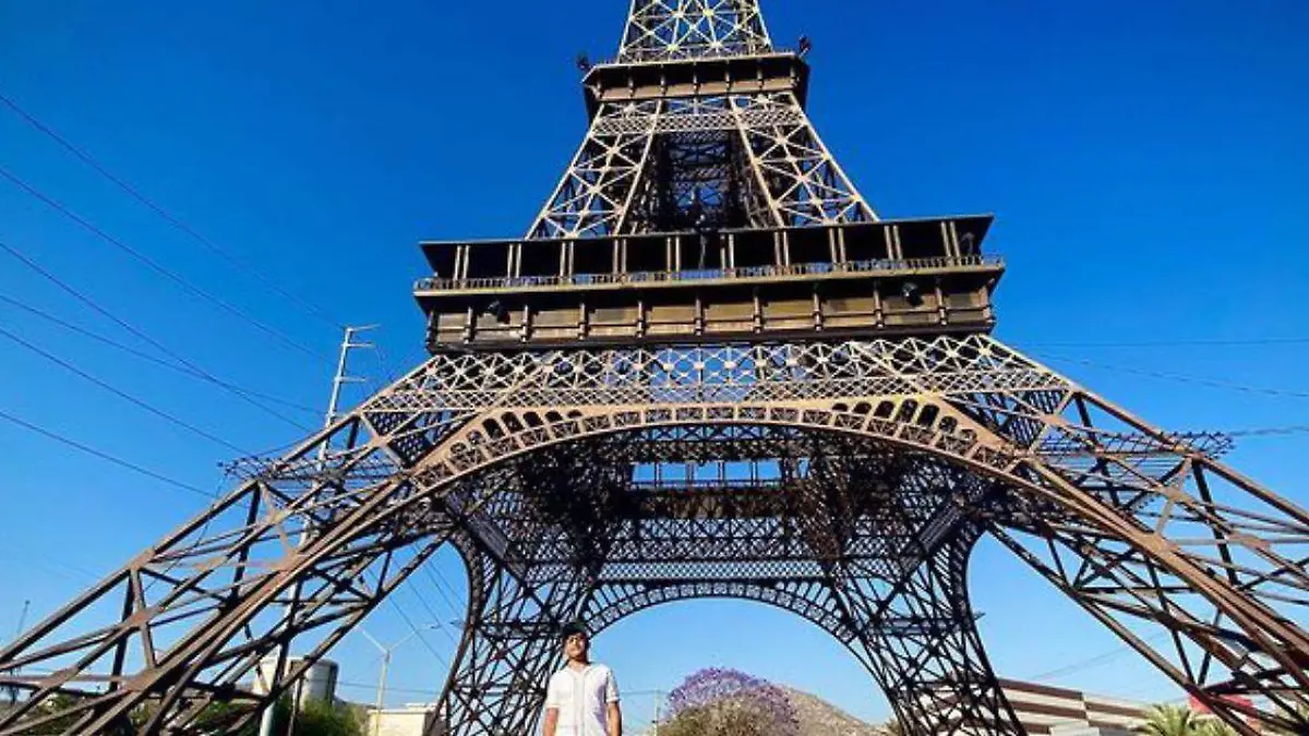 México tiene su propia Torre Eiffel. Conoce esta réplica